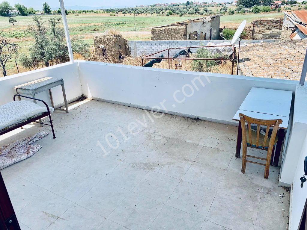 Detached House For Sale in Meriç, Nicosia