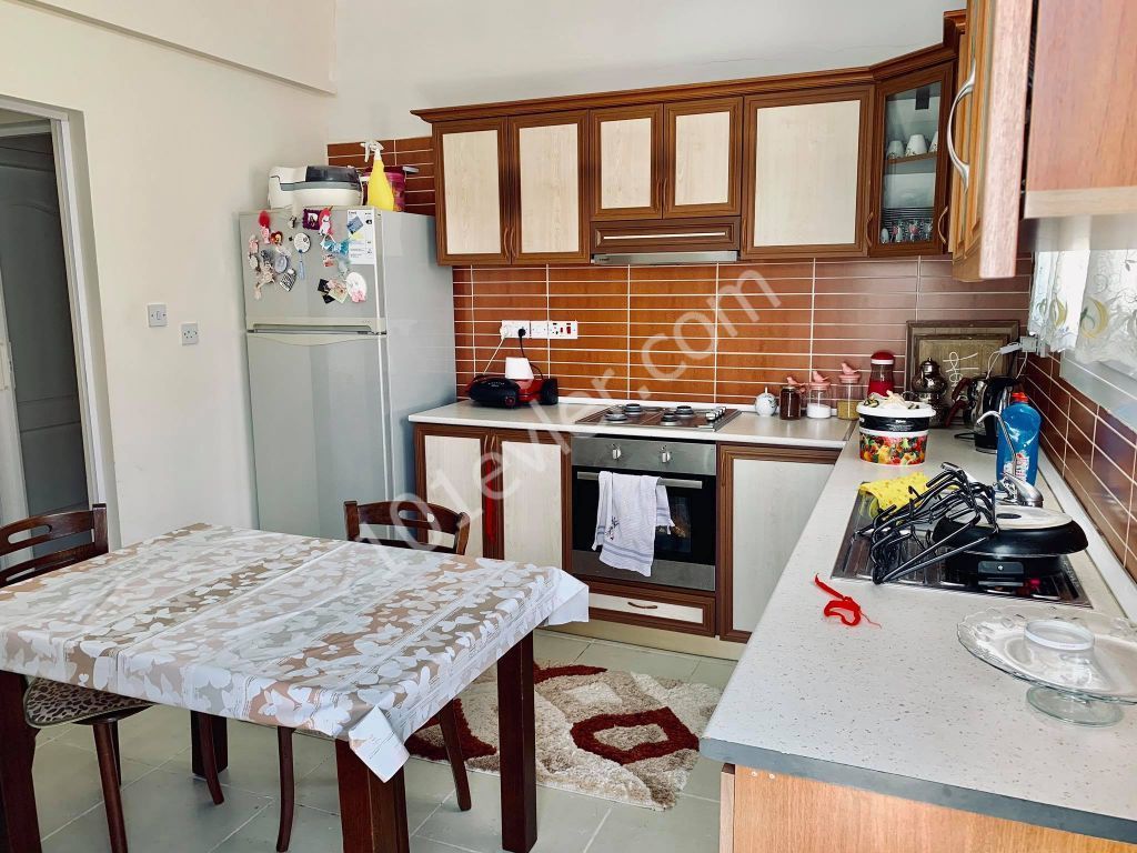 GÖNYELİ ÇIKIŞINDA SATILIK DAİRE 