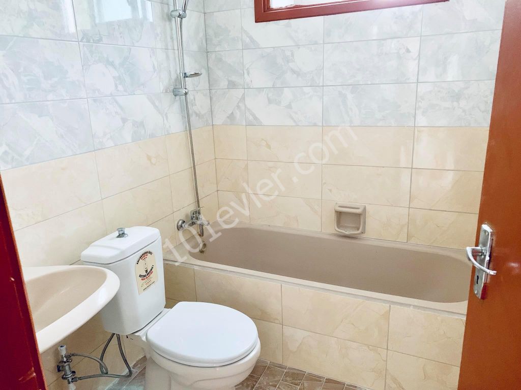 Flat For Sale in Köşklüçiftlik, Nicosia