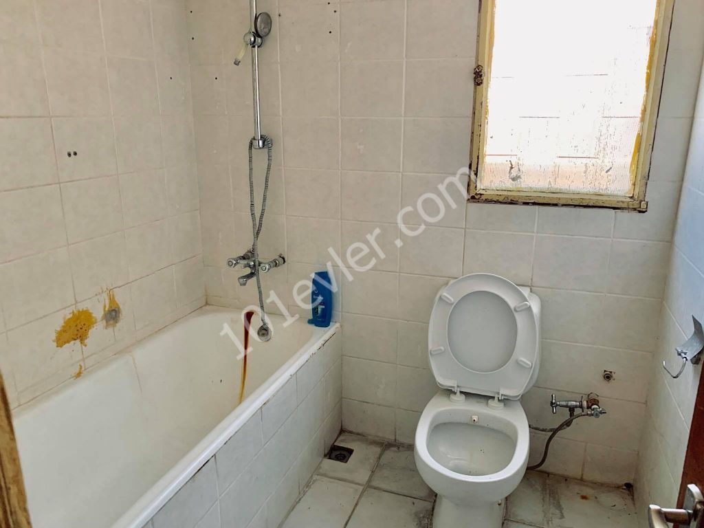 Detached House For Sale in Dikmen, Kyrenia