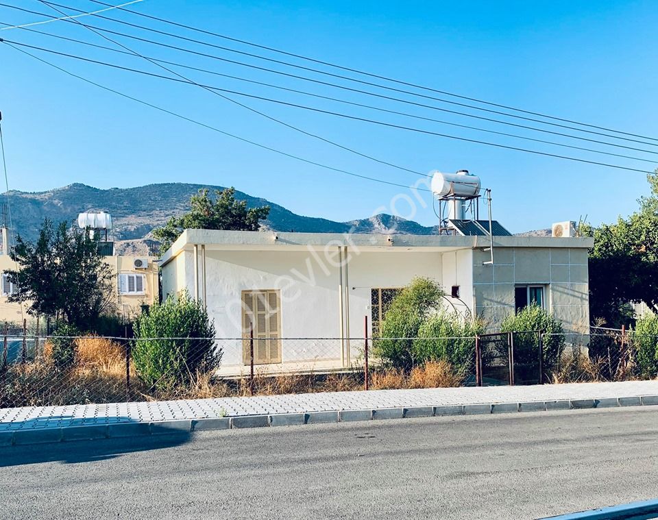 Detached House For Sale in Dikmen, Kyrenia