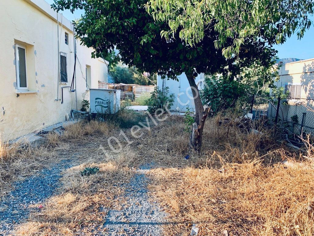 Detached House For Sale in Dikmen, Kyrenia