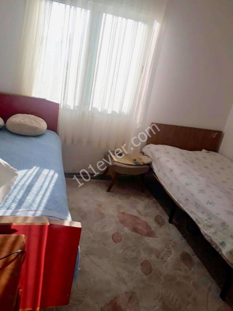 DEREBOYUNDA SATILIK DAİRE 