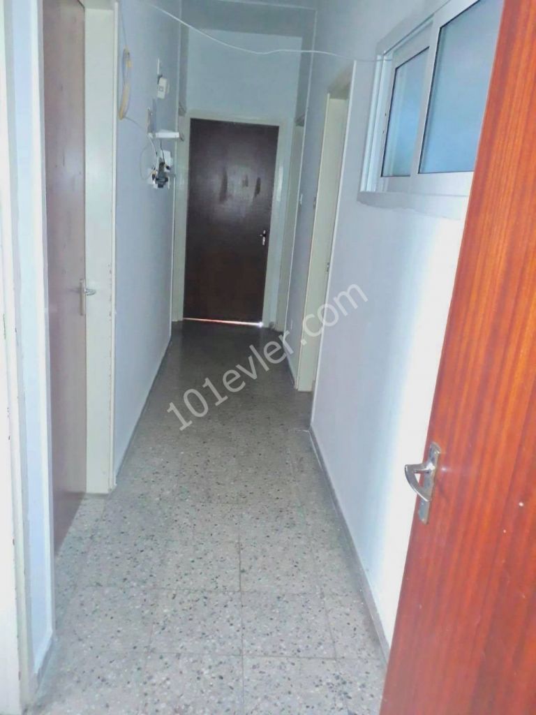 Flat For Sale in Köşklüçiftlik, Nicosia