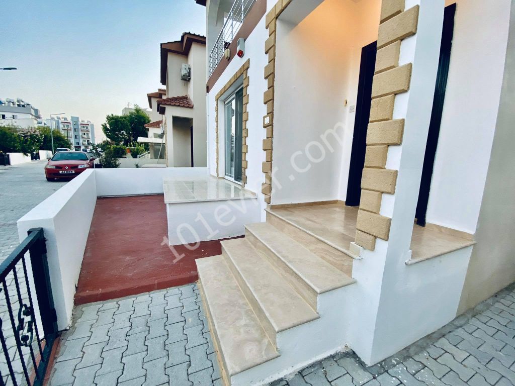 Villa For Sale in Küçük Kaymaklı, Nicosia