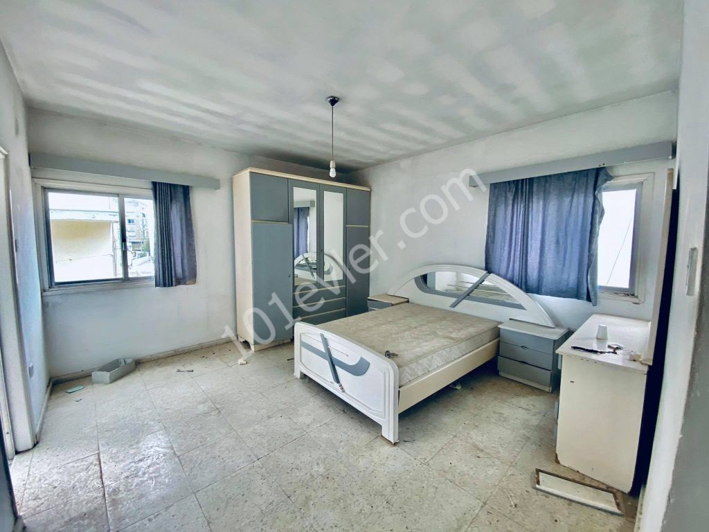 GÖNYELİDE SATILIK DAİRE 