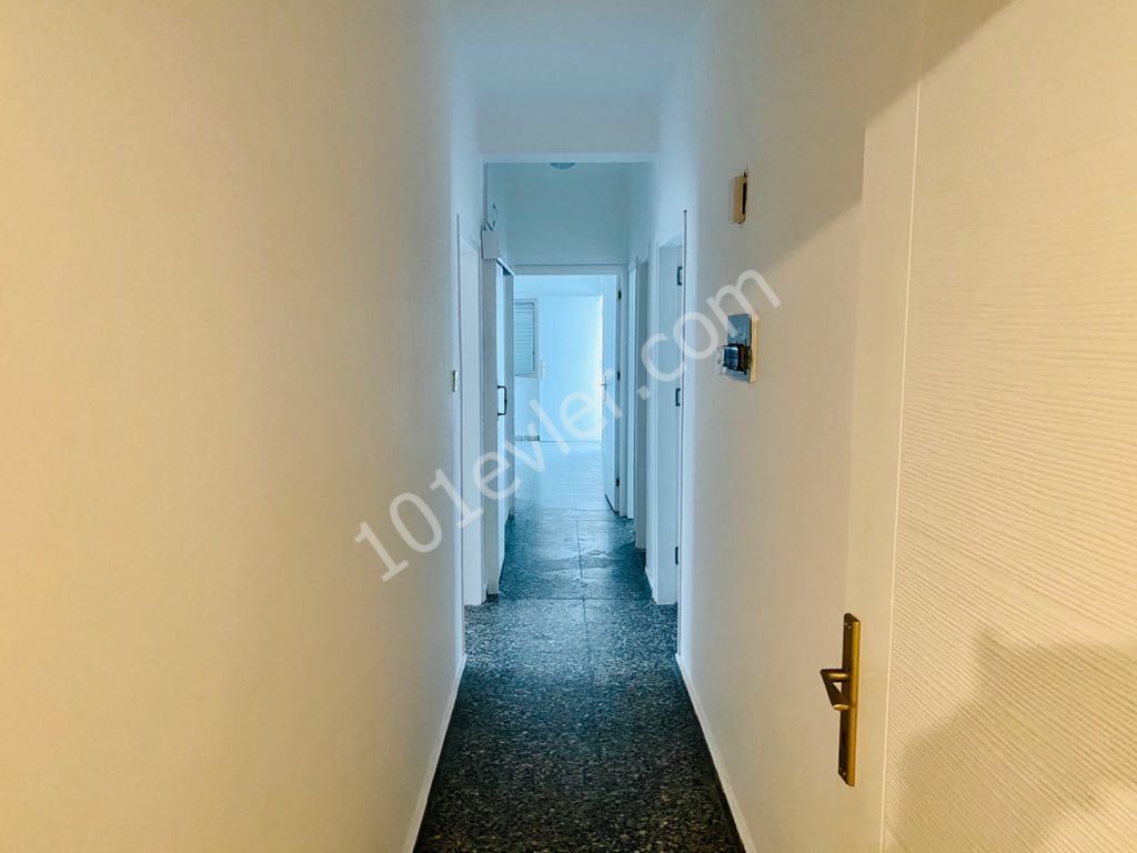 Kaymaklıda kiralık eşyasız daire