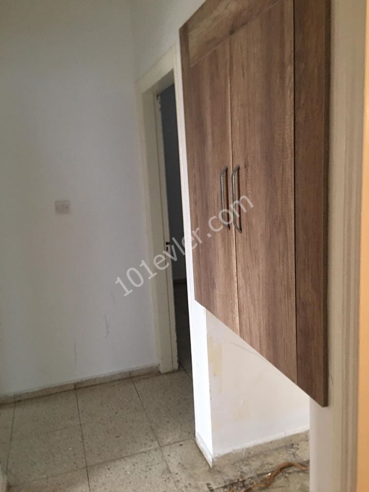 Flat To Rent in Küçük Kaymaklı, Nicosia