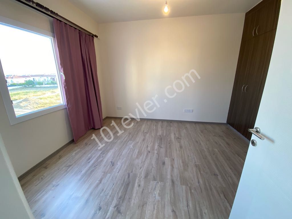 Flat For Sale in Küçük Kaymaklı, Nicosia