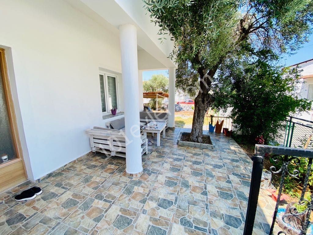 Detached House For Sale in Alayköy, Nicosia