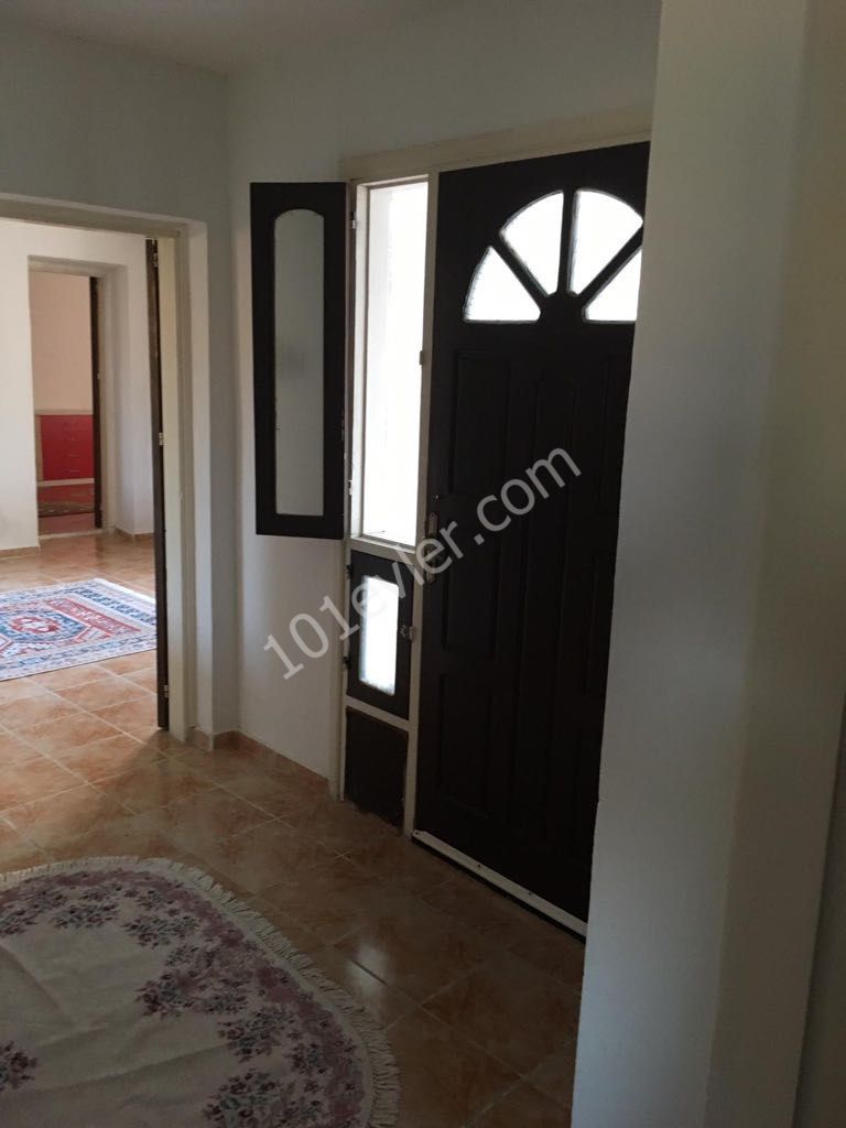 Detached House For Sale in Meriç, Nicosia