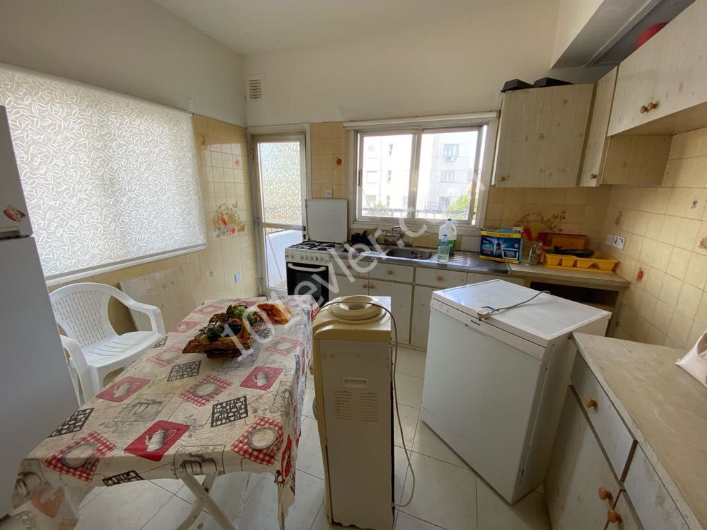 Flat To Rent in Köşklüçiftlik, Nicosia