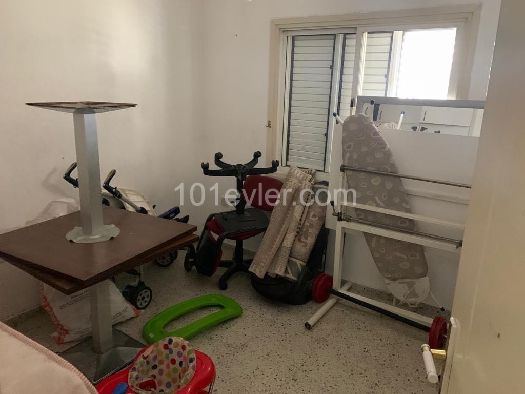 Ortaköyde eşyalı kiralık daire