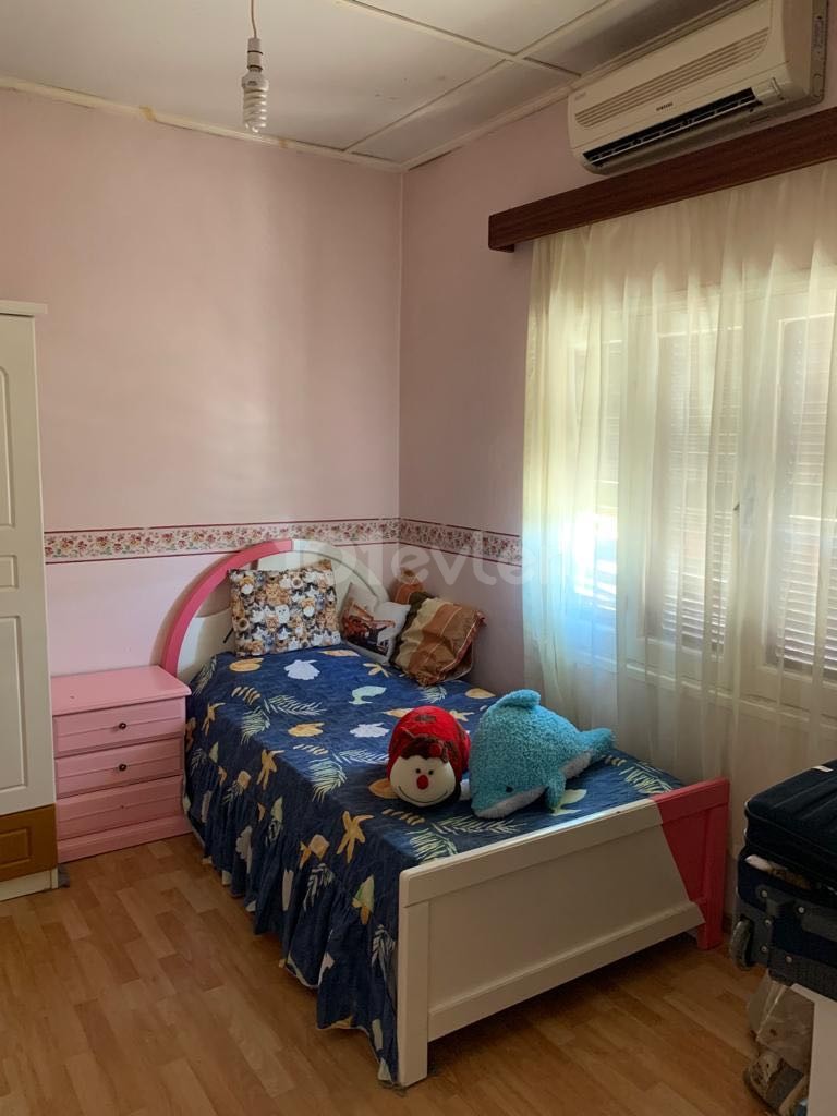 Detached house for sale in Taşkinköy ** 