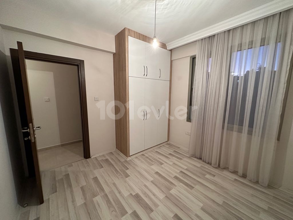 Unfurnished apartment for rent in Gonyel