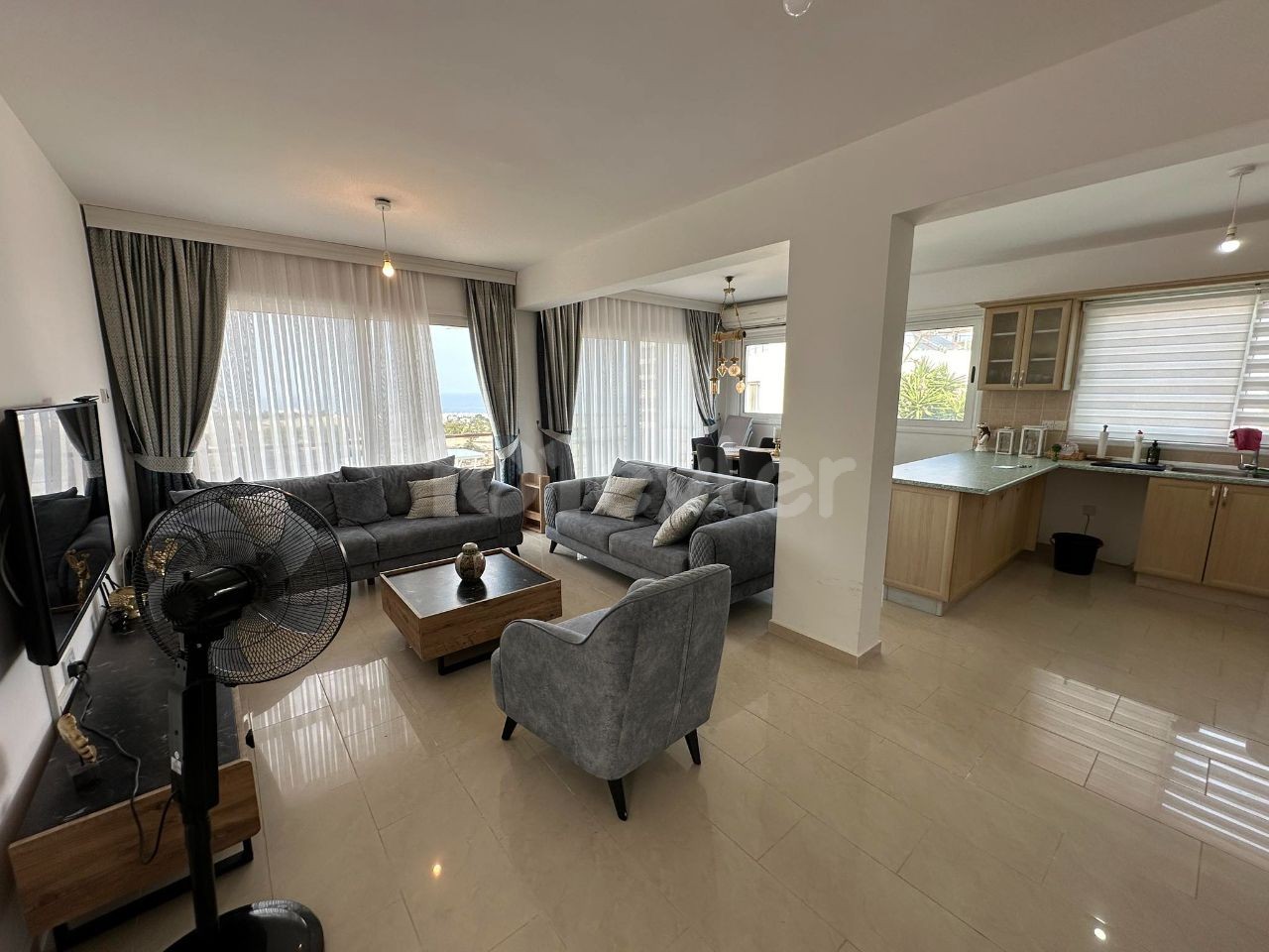 Fully furnished flat for sale in Bahçeli