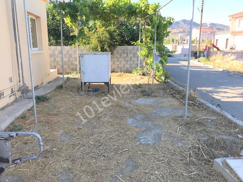 Einfamilienhaus Kaufen in Dikmen, Kyrenia