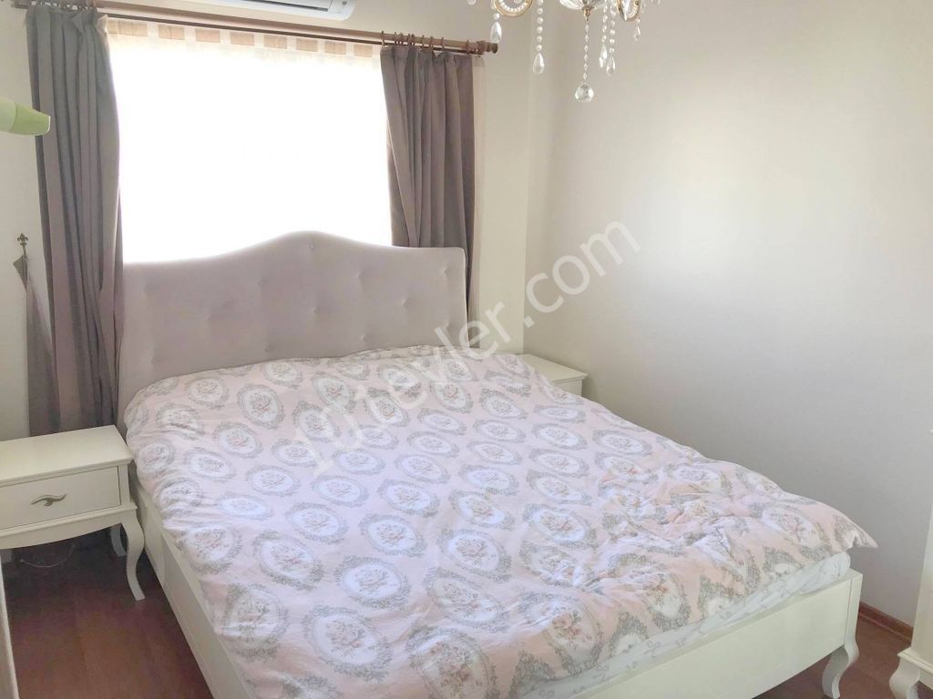 ORTAKÖYDE SATILIK DAİRE 