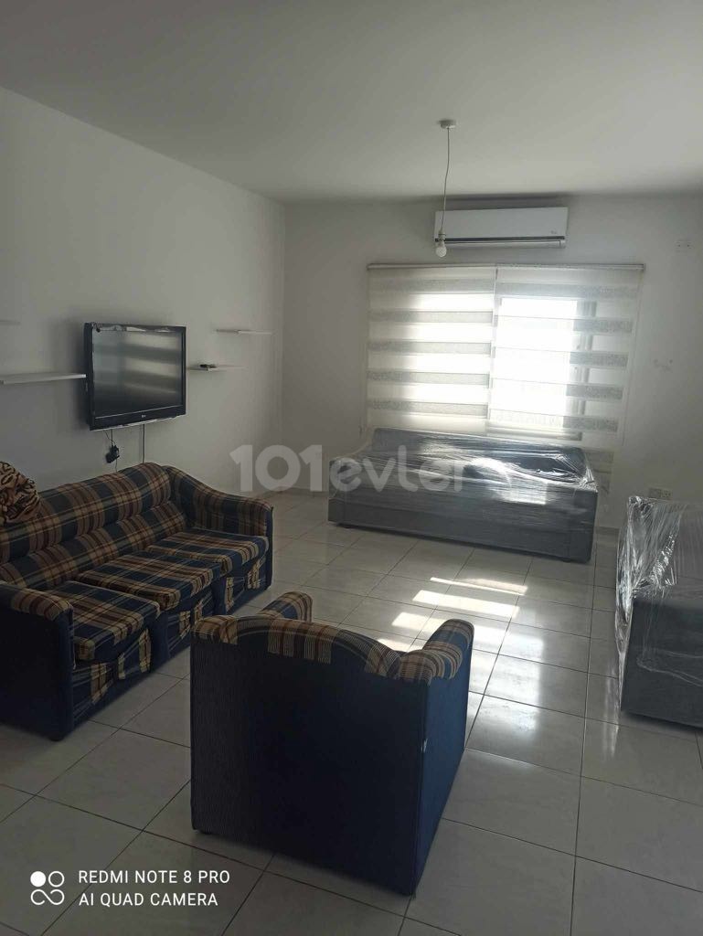 Güzelyurt - Selim Yurdu Arkası - 3+1 Rental Apartment