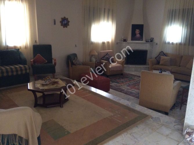 3+ 2 340 m2 VILLA WITH POOL FOR SALE IN YENIBOGAZ ** 