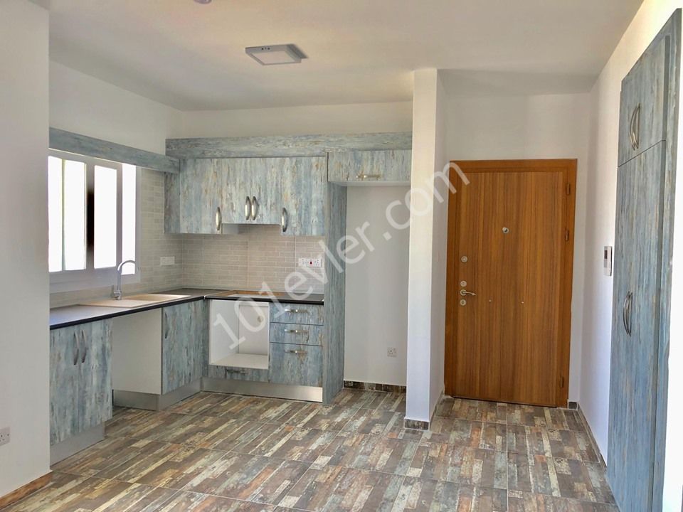 KARAKOL BÖLGESİNDE SATILIK 2+1 TÜRK KOÇANLI DAİRE 