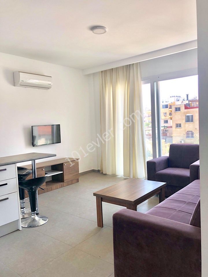 2 + 1 LUXUSWOHNUNG ZUM VERKAUF IN FAMAGUSTA SAKARYA ** 