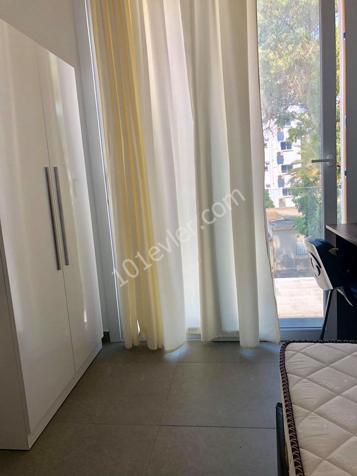 MAĞUSA SAKARYA BÖLGESİNDE SATILIK 2+1 LÜKS DAİRE 