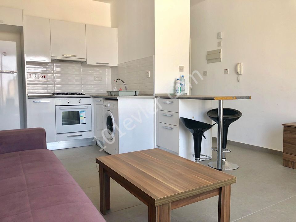 2 + 1 LUXUSWOHNUNG ZUM VERKAUF IN FAMAGUSTA SAKARYA ** 