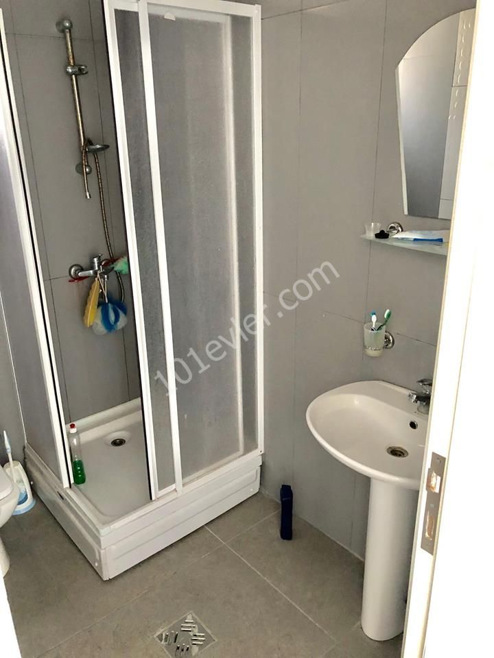 SAKARYADA SATILIK 2+1 LÜKS DAİRE 