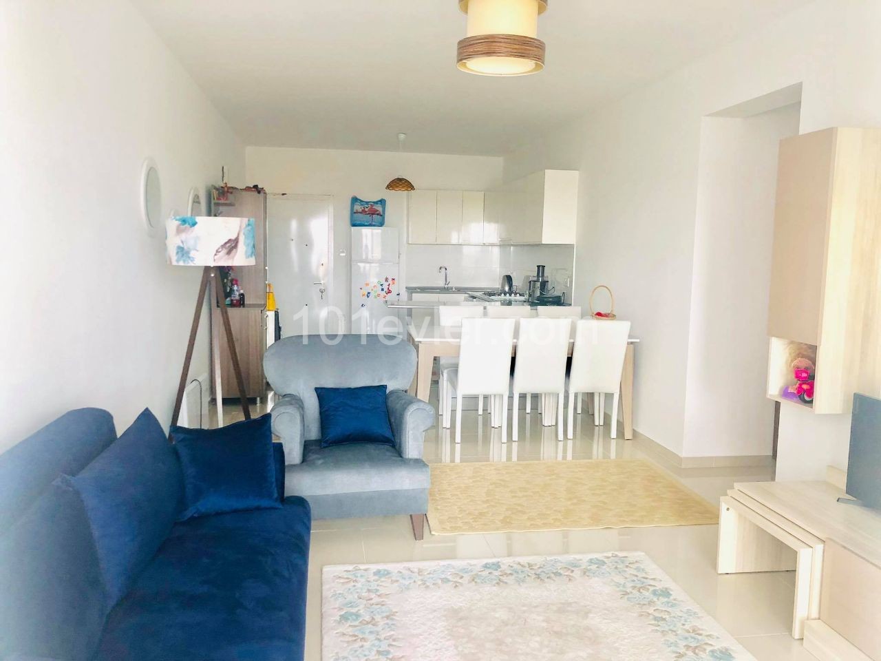 1+1 APARTMENT FOR SALE IN PIER LONG BEACH WITHIN WALKING DISTANCE OF THE SEA ** 