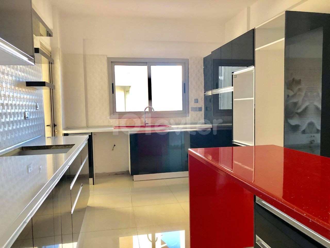 Flat For Sale in Yeni Boğaziçi, Famagusta