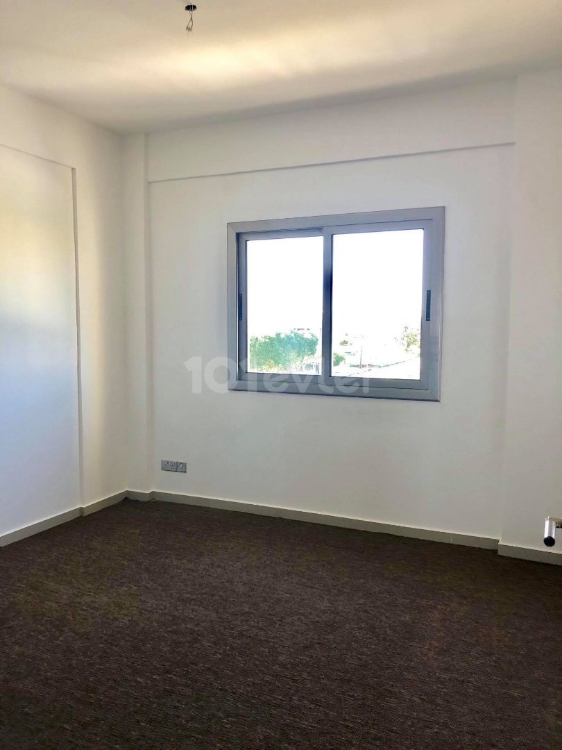 Flat For Sale in Yeni Boğaziçi, Famagusta