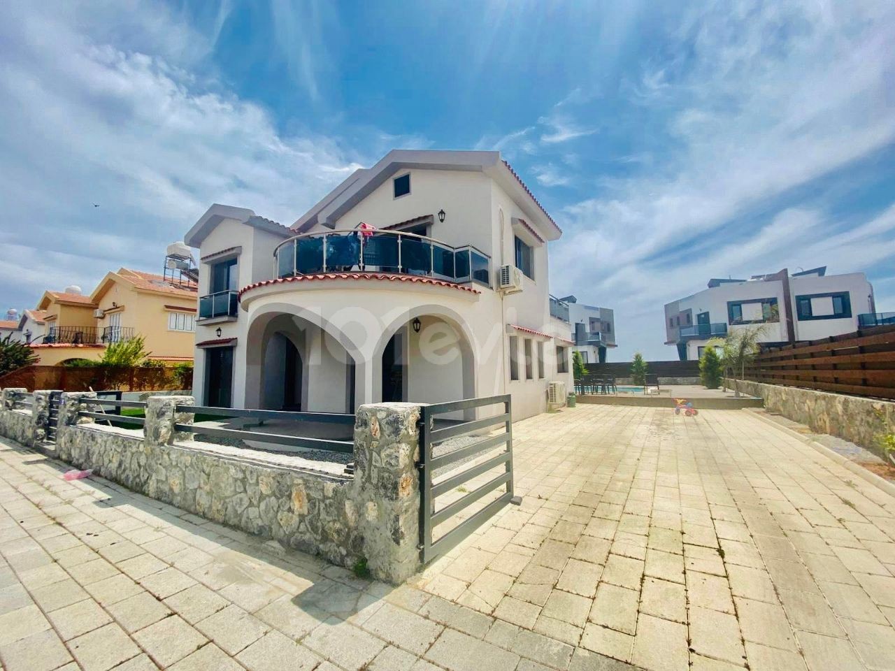 4+1 LUXURIOUS DUPLEX VILLA WITH POOL FOR SALE IN İSKELE BAHÇELER