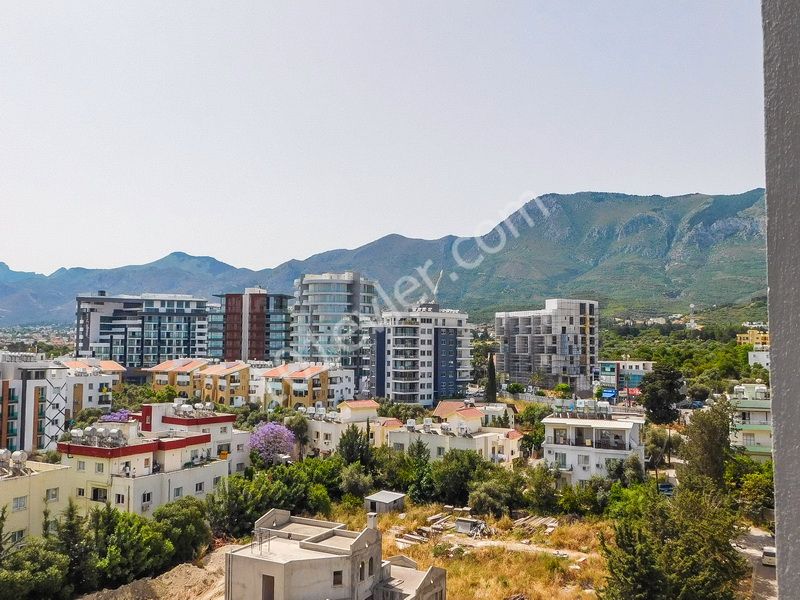 Flat For Sale in Girne Merkez, Kyrenia