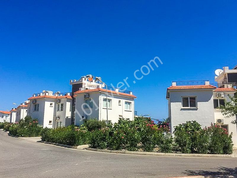 3 Bedroom + Penthouse apartment for sale in Lapta in a seaside position + very close to the beach + fully furnished + air conditioning + shared pool ** 