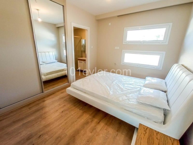 Moderne intelligente 4-Schlafzimmer-Villa zum Verkauf in chatalköy ** 