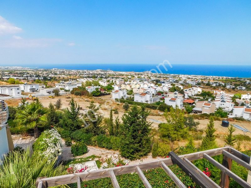 Penthouse For Sale in Çatalköy, Kyrenia