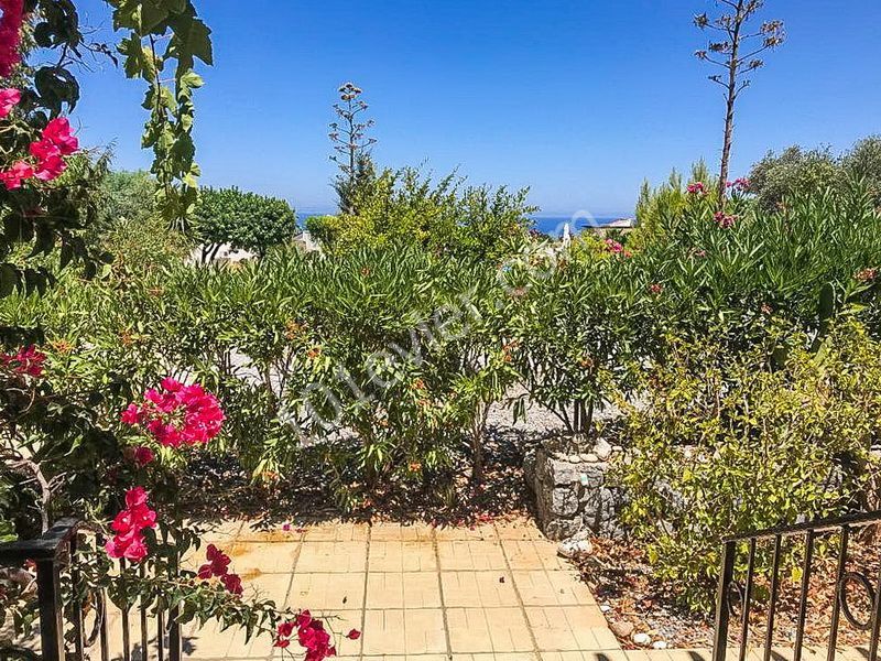 Bungalow For Sale in Esentepe, Kyrenia