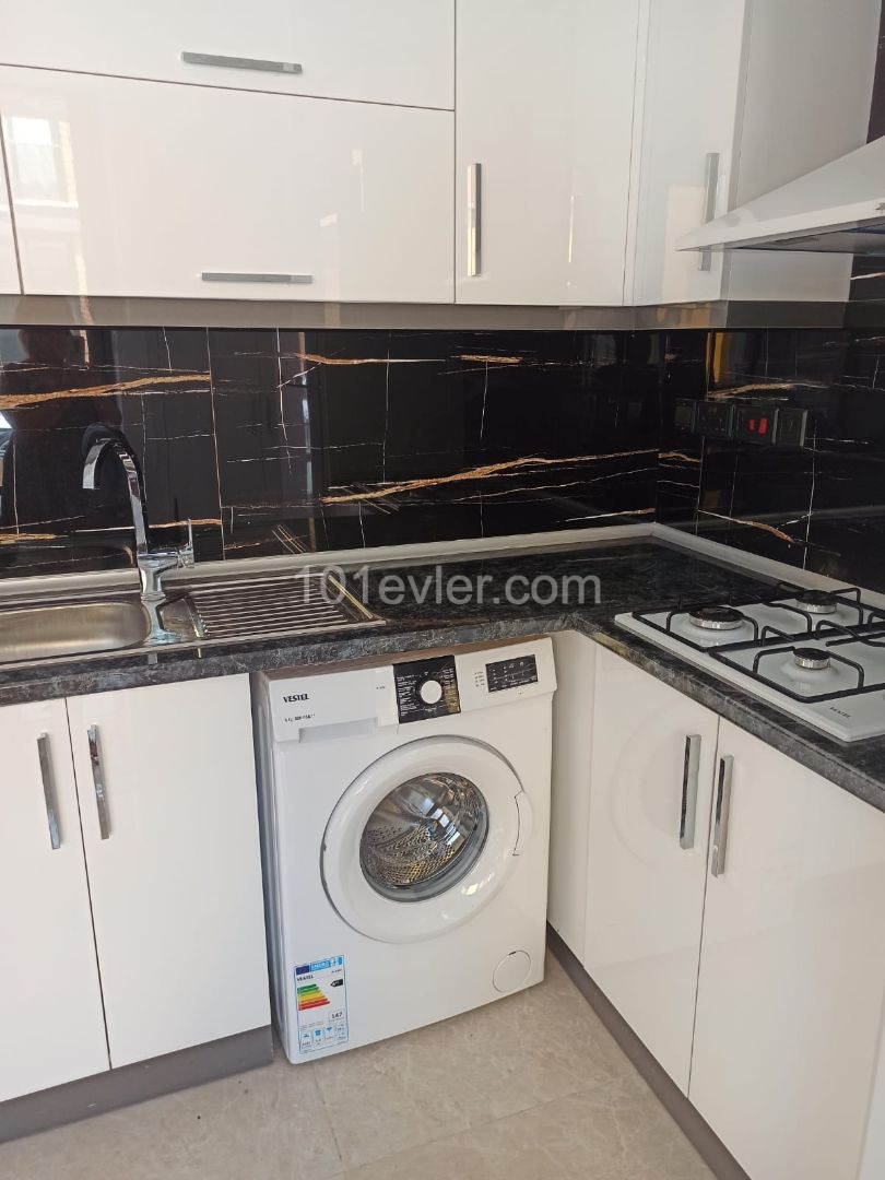 Lovely 2 Bedroom Fully Furnished Apartment with Shared Pool in the Heart of Alsancak Close to all Amenities - Fantastic Location ! Property Ref GR018