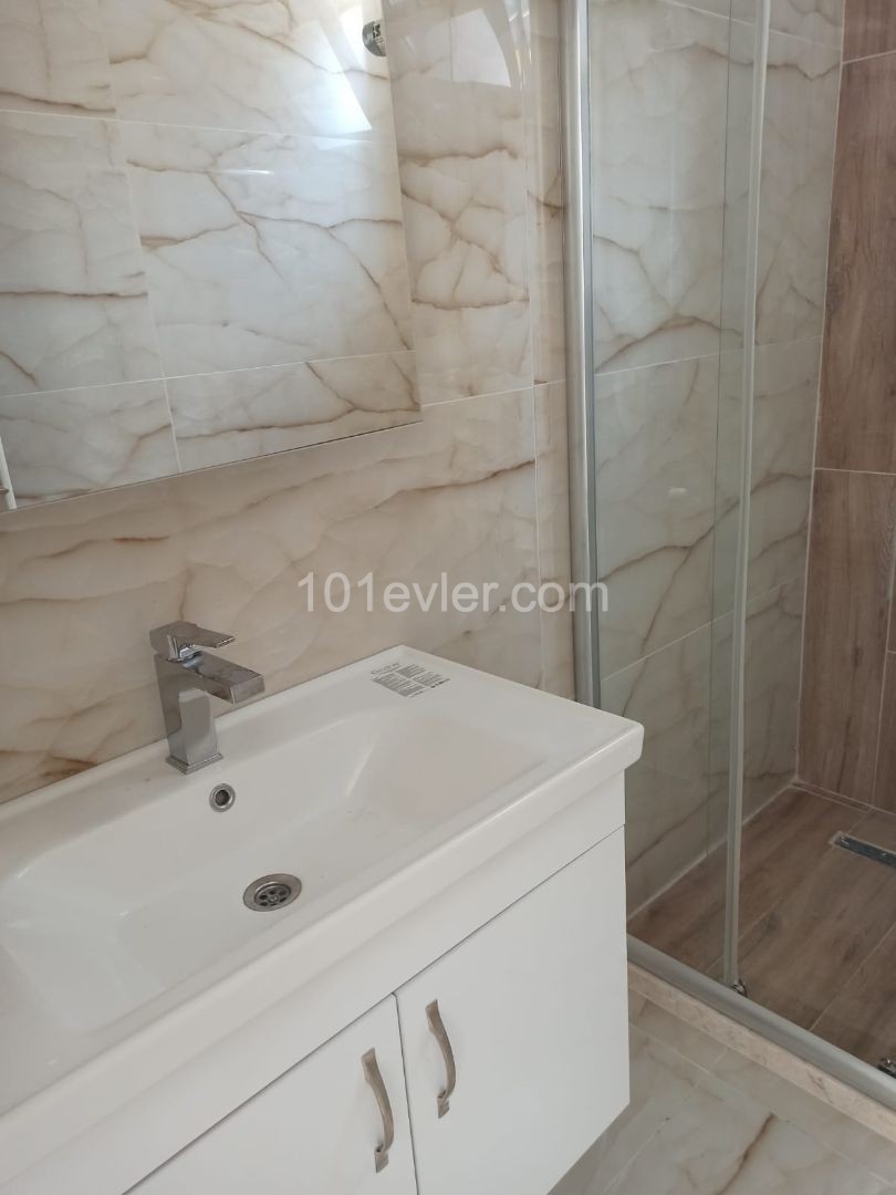 Lovely 2 Bedroom Fully Furnished Apartment with Shared Pool in the Heart of Alsancak Close to all Amenities - Fantastic Location ! Property Ref GR018