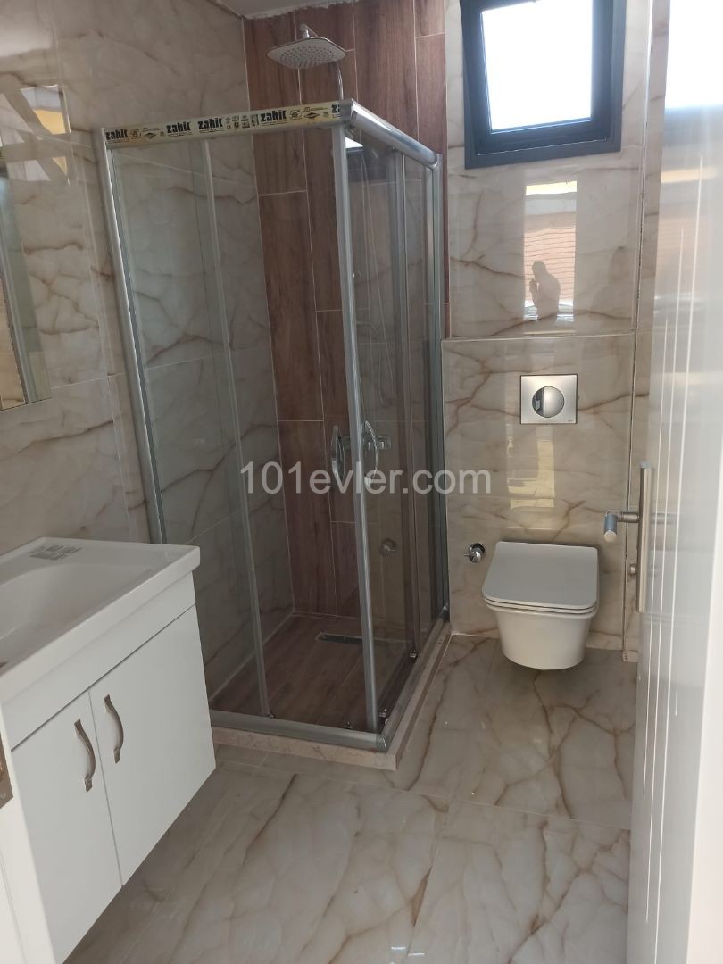 Lovely 2 Bedroom Fully Furnished Apartment with Shared Pool in the Heart of Alsancak Close to all Amenities - Fantastic Location ! Property Ref GR018