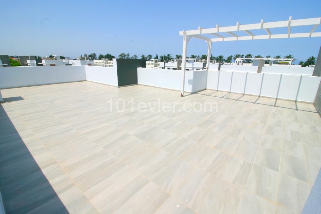 Was ① Constructed 2 + 1 Apartment ① large roof terrace and shared pool in the heart of Ozankoy ** 