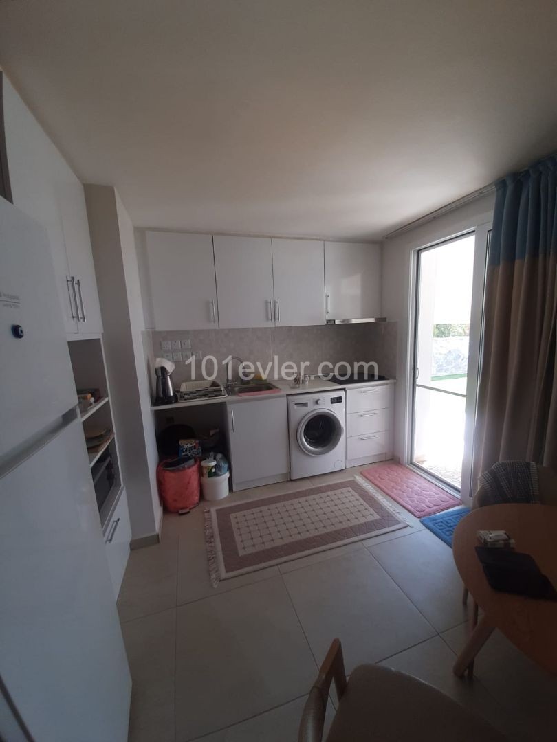 1 BEDROOM DUPLEX HOUSE ON A BEAUTIFUL WELL MAINTAINED COMPLEX IN ALSANCAK (can be easily converted into a 2 bedroom apartment)