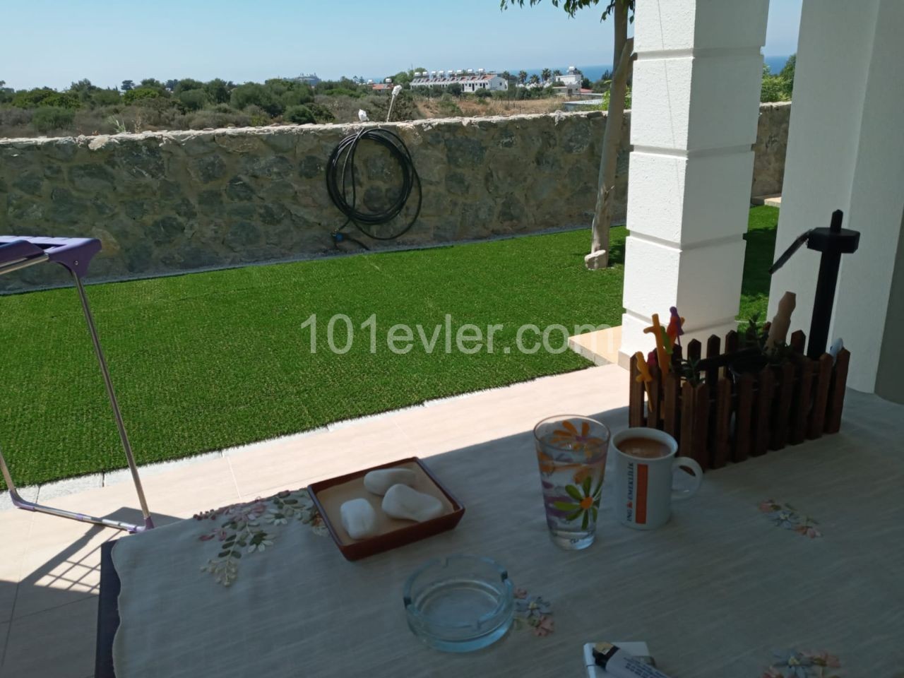 1 BEDROOM DUPLEX HOUSE  ON A BEAUTIFUL WELL MAINTAINED COMPLEX IN ALSANCAK (can be easily converted into a 2 bedroom apartment)