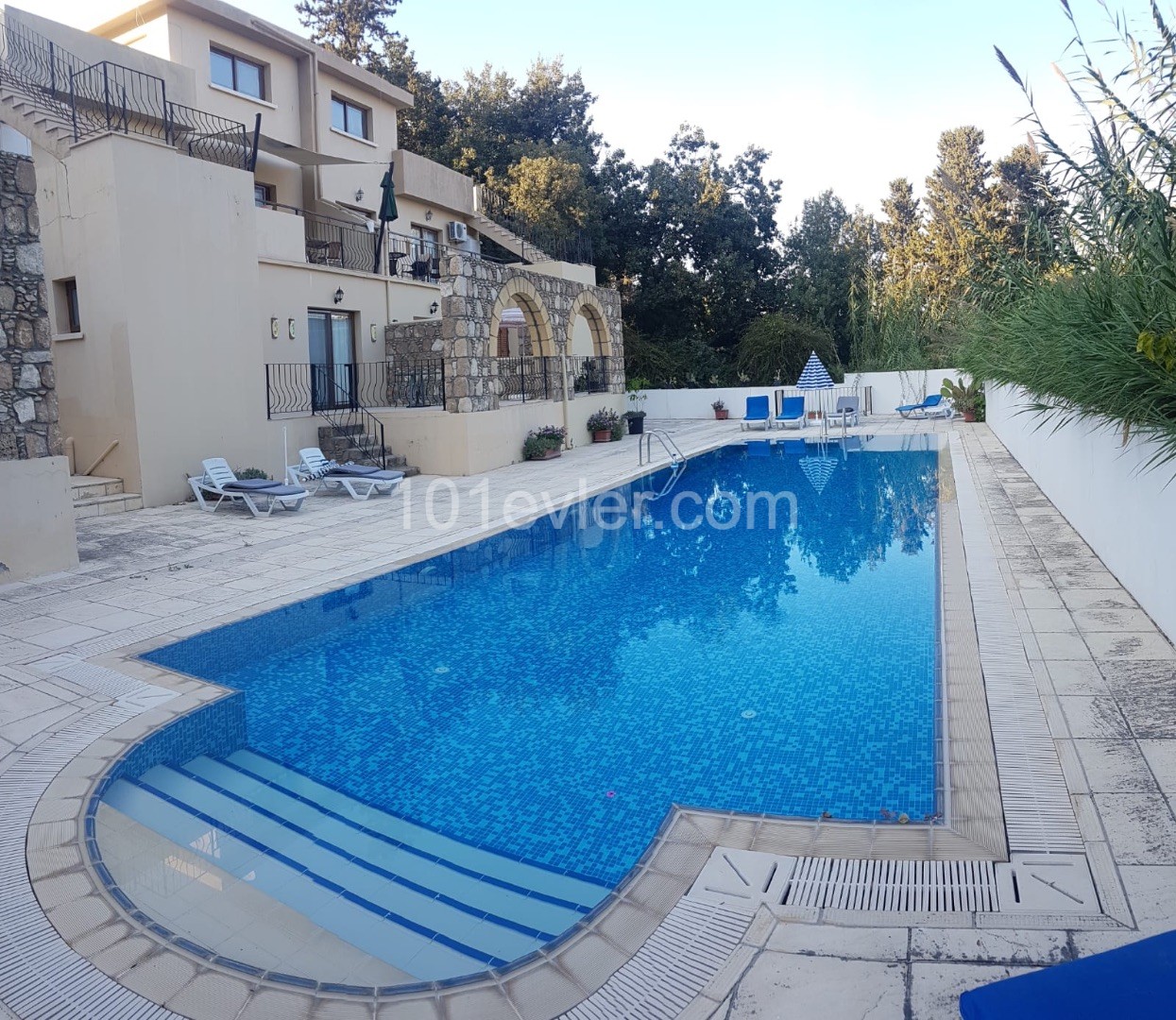 Perfectly positioned in the quaint Cypriot village of Ozankoy - 3 bedroom duplex apartment with shared pool