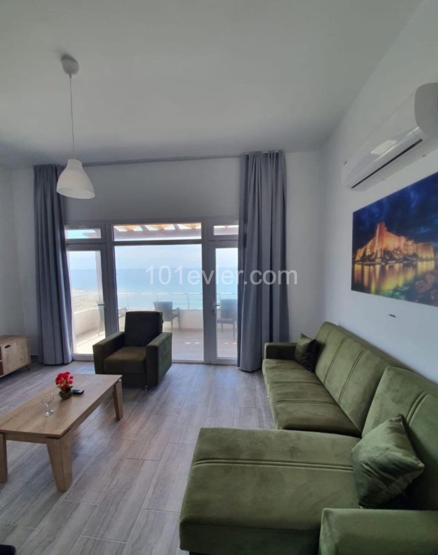 Wow ! Wow ! Wow ! What a view - Spacious 3 Bedroom Villa right next to the Sea