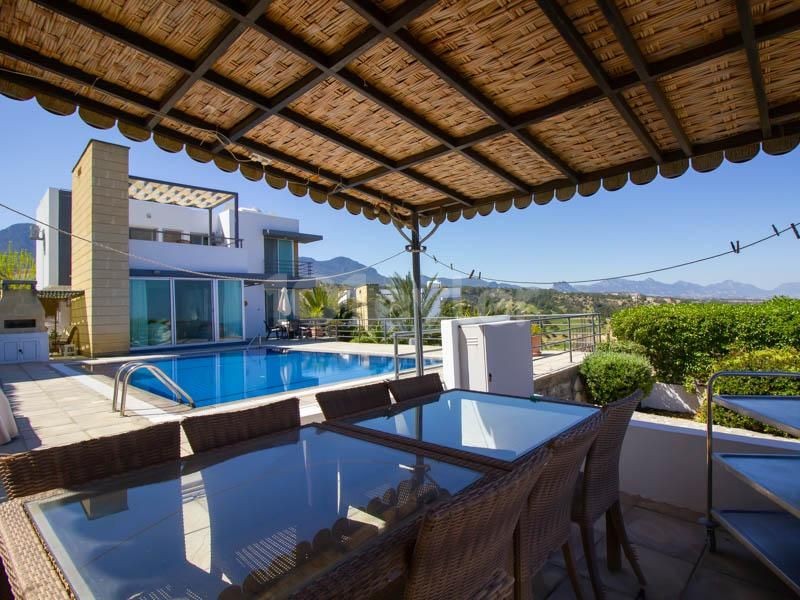 Stunning 3 Bedroom Villa with Private 'Heated' Pool, And Amazing Panoramic Views of Esentepe and the Mediterranean Sea 