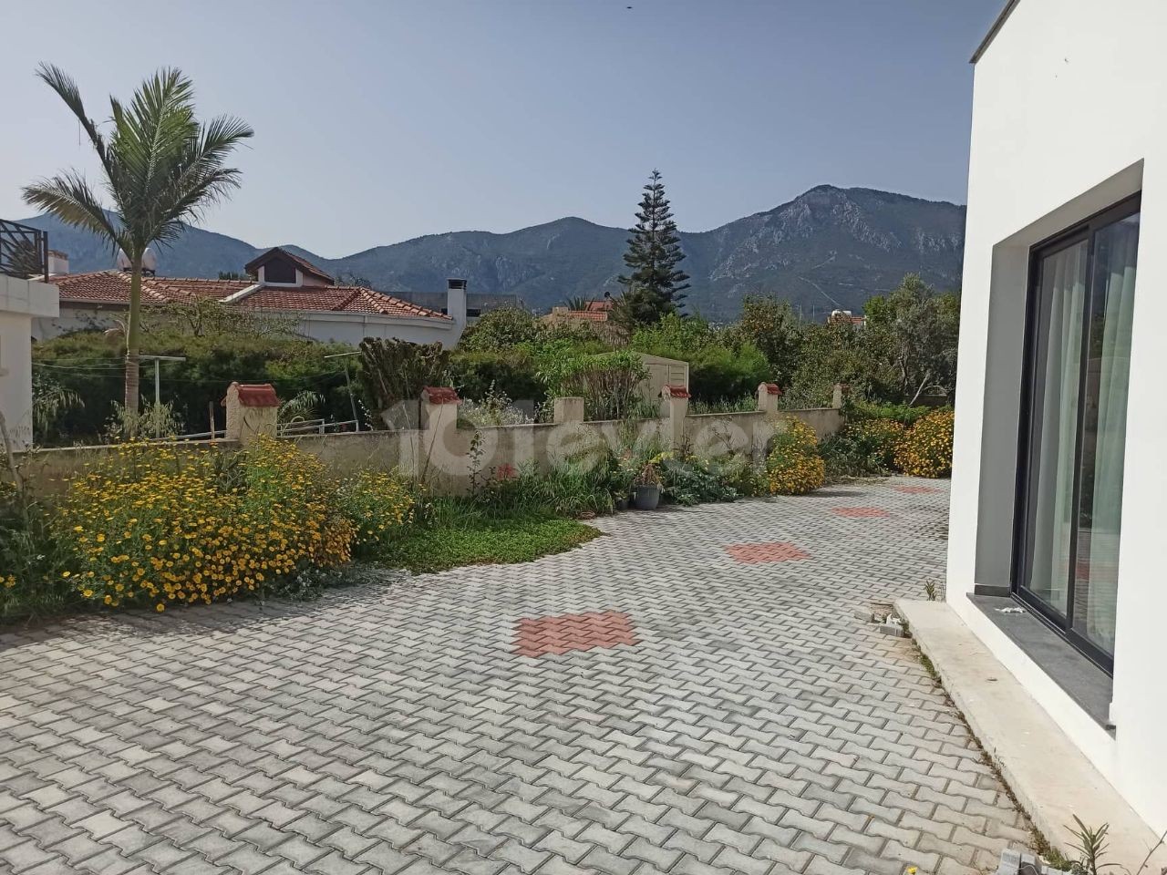 Luxury Garden Apartment with Beautiful Mountain Vews Right in The Heart of Ozankoy in a Hidden Quiet Area