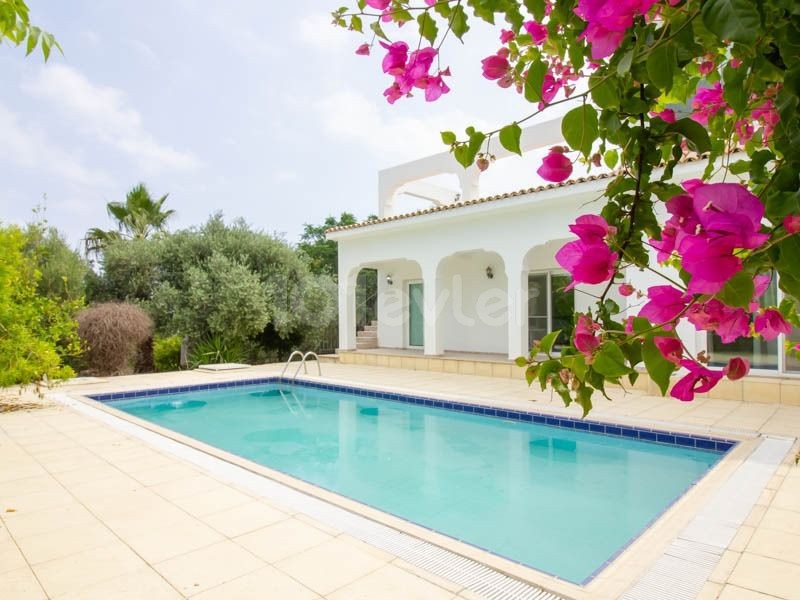 Stunning 5 Bedroom Villa With Private Pool And Turkish Title Deeds