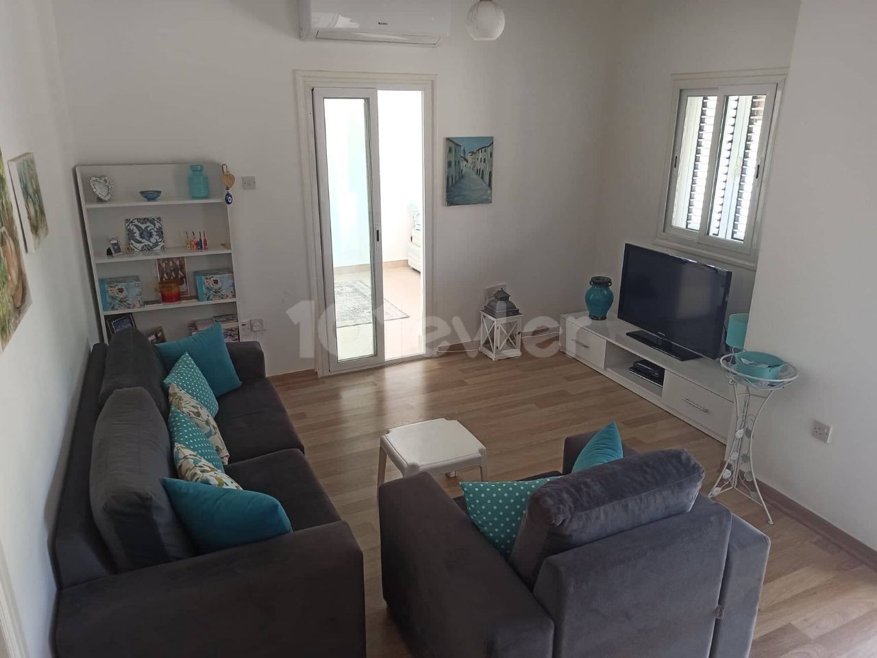 Attractive And Well Presented 3 Bedroom Villa In This Popular Cypriot Village of 'Catalkoy' - Close To All Local Services 